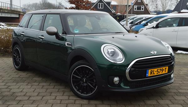 MINI Clubman 1.5 Cooper Chili Serious Business