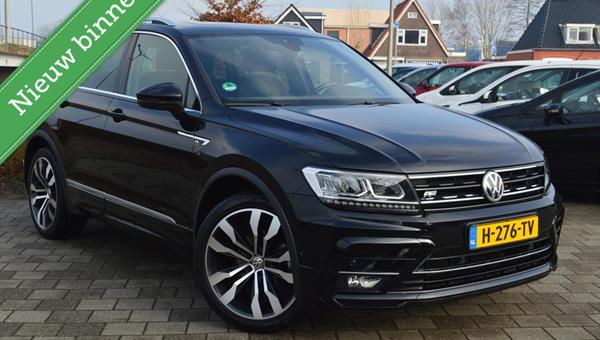 Volkswagen Tiguan 1.5 TSI AUTOM. Highline Business R | Pano-dak | Trekhaak