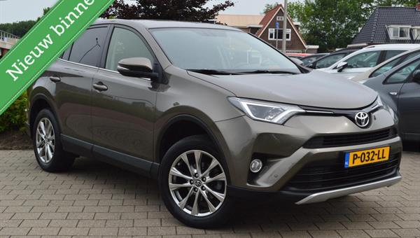 Toyota RAV4 2.0 VVT-i AWD Executive Business